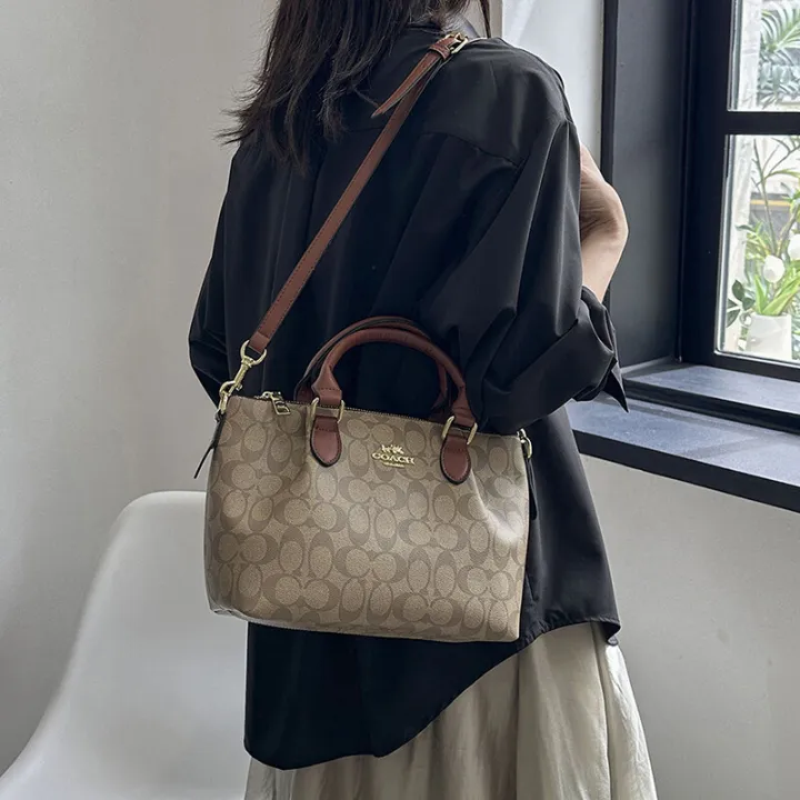 Leiyan%E3%80%902025%20Version%E3%80%91%20(Premium%20Quality%20)%202023%20New%20Original%20COACH%20Handbag%20Women's%20PU%20Leather%20Tote%20Bag%20Single%20Sling%20Bag%20Black%20Cross%20Body%20Shoulder%20Bag%20Korean%20Fashion%20Student%20Large%20Capacity%20Shopping%20Bag%20-%20Image%205