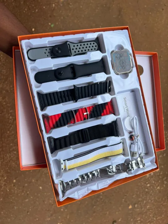 (With%207%20Strap%20)%20S100%20Ultra%202%20New%20Smart%20Watch%2049%20mm%20Full%20Touch%20Screen%20-%20Image%204