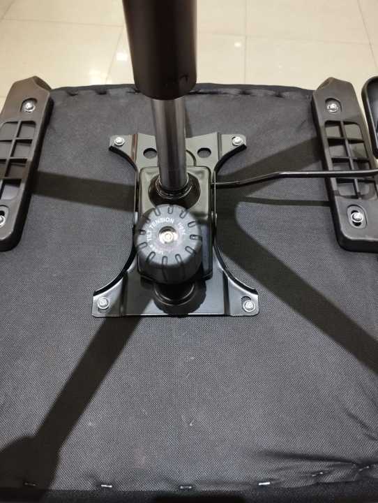 OFFICE%20CHAIR%20HIGH%20BACK%20WITH%20HEAD-REST%20-%20OC1003%20-%20Image%203