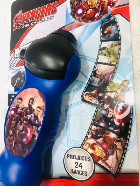 Toy%20Projector%20Avengers%20Playing%20Project%20-%20Image%205