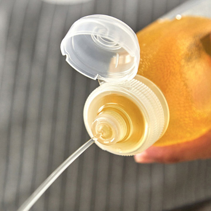 Kitchen%20accessories%201Pc%20500ml%20800ml%20Oil%20Bottle%20Kitchen%20Oil%20Spray%20Bottle%20Condiment%20Squeeze%20Bottles%20Cooking%20Baking%20Ketchup%20Mustard%20Squeeze%20Bottle%20JUE%20-%20Image%202