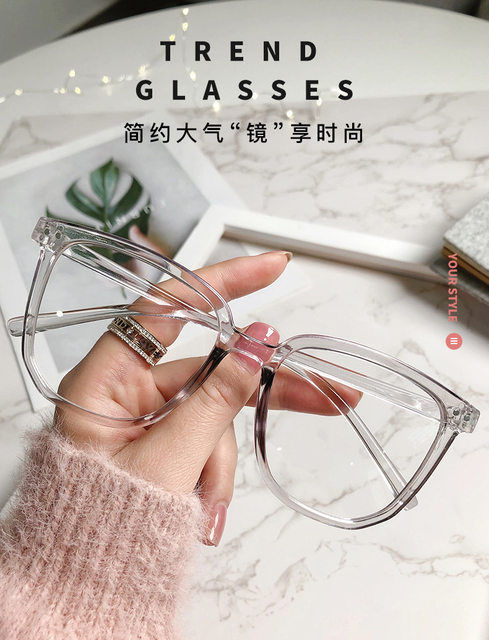 Blue%20Light%20Filter%20Glasses%20Unisex%20Stylish%20Daily%20Wear%20Shades%20UV400%20Protection%20Lens%20Blue%20Light%20Filter%20Clear%20Lens%20Sunglasses%20Computer%20Glasses%20For%20Men%20and%20Women%20-%20Image%203