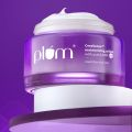 Plum CeraSense Moisturizing Crème with Ceramides & Peptides. 