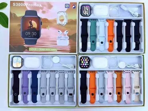 S30%20PRO%20Max%20/%20S300%20Pro%20Max%20Wireless%207%20in%201%20infinite%20display%20Smart%20Watch%20with%207%20Straps%20-%20Image%207