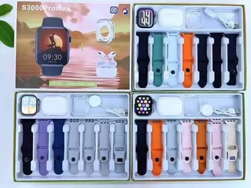 S30%20PRO%20Max%20/%20S300%20Pro%20Max%20Wireless%207%20in%201%20infinite%20display%20Smart%20Watch%20with%207%20Straps%20-%20Image%207