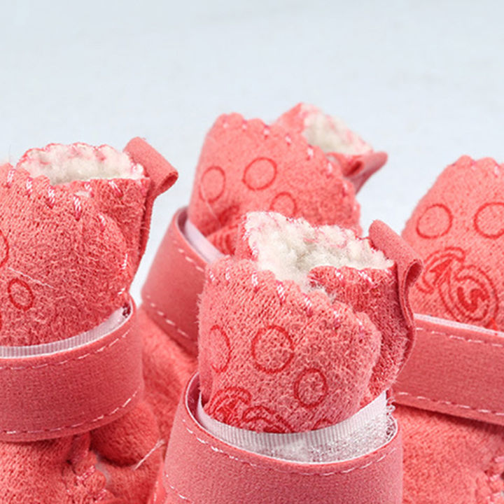 Pet%20Shoes%20Convenient%20Dog%20Feet%20Shoes%20with%20Hook%20Loop%20Closure%20-%20Image%205