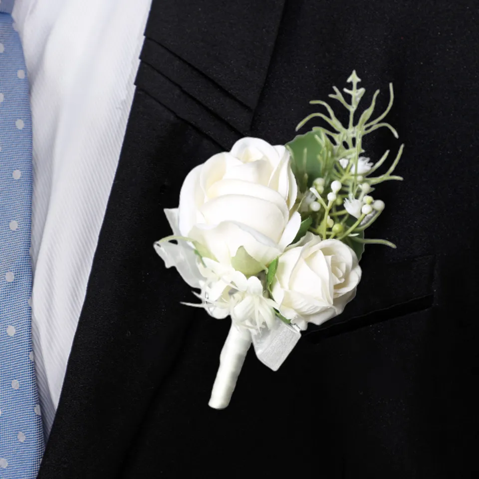 Confidence-boosting Brooch Elegant Flower Shaped Groom Brooch for