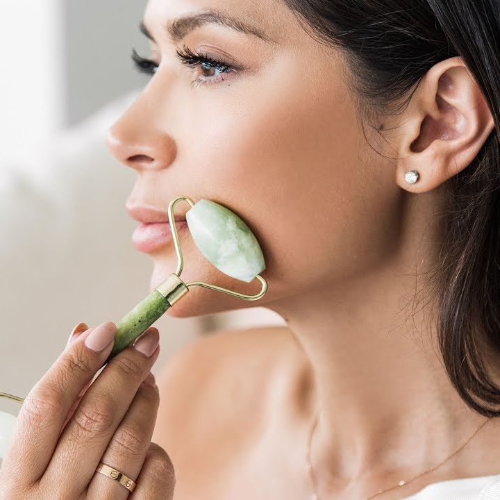 Guasha%20Facial%20Jade%20ngfJ%20NATURAL%20REAL%20STONE%20Roller%20Face%20and%20body%20Thin%20Massage%20Tool%20-%20Image%204