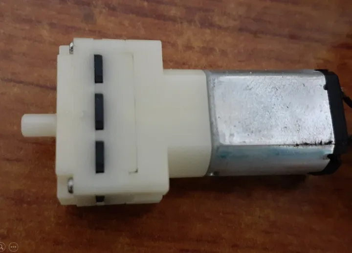 Mini%20DC%202v%20,3V%20%20DQBO-3A%20Small%20Motor%20Pump%20Water%20Pump%20Motor%20Vacuum%20Cleaner%20%20Mini%20Self-priming%20Water%20Pump%20Vacuum%20Suction%20Water%20Pump%20for%20Robot-0%20-%20Image%203