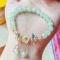 Korean New Sweet Daisy Flower Bracelet For Women Colorful Crystal Beaded Elastic Rope Bracelets Girl Party Wedding Jewelry Gifts. 