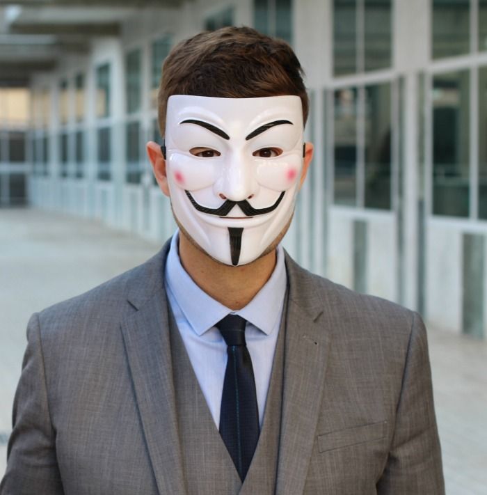 Guy%20Fawkes%20Mask%20Hacker%20Anonymous%20Halloween%20Mask%20-%20Image%203