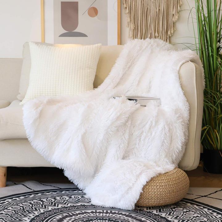 Luxury Faux Fur Blanket (size : 35 x 60) Inches Thicken Warm Elegant Cozy Faux Fur Throws For Sofa Throw Blanket White Color Valentine / Birthday Gift For Your Lover