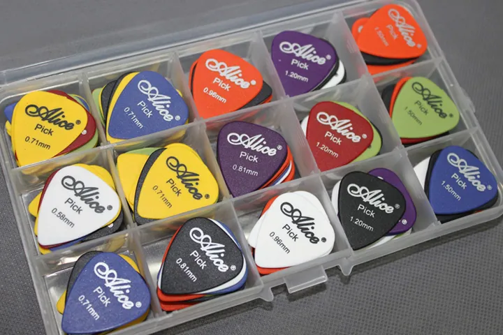 50pcs%20Guitar%20Pick%20Original%20Sound%20%20Guitars%20Accessories%20Thickness%200.58/0.71/0.81/0.96/1.20/1.50%20(mm%20Music%20Instruments%20-%20Image%202