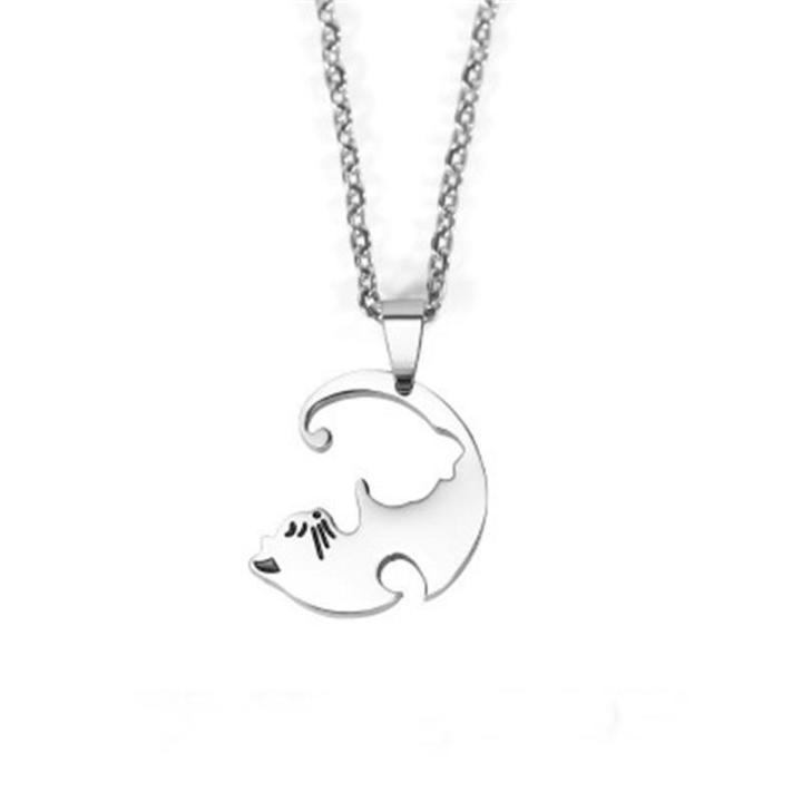 Black%20White%20Cute%20Couple%20Necklaces%20Good%20Luck%20Heart%20Pendant%20Necklace%20for%20Best%20Friends%20Gift%20Jewelry%20-%20Image%202