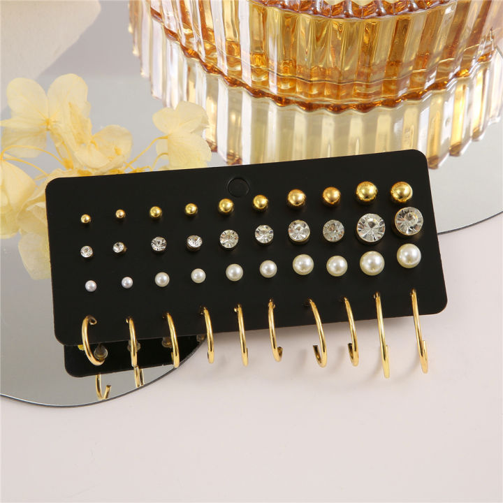 Fashion%20Classic%20Simple%20Small%20Stud%20Earrings%20for%20Women%20Girls%20Gold%20Color%20Crystal%20Rhinestone%20Pearl%2020%20Pairs%20Per%20Set%20Earring%20Jewelry%20-%20Image%205