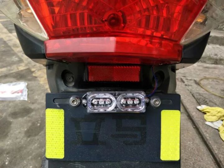 Motorcycle%2012V%20Vip%20Pattern%20Mini%20Vip%20Light%20Fit%20For%20Any%20Vehicle%20-%20Image%207