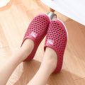 Hole Shoes Women's Summer Plastic Breathable Hollow Non-Slip Waterproof Couple Hole Shoes Men's Women's Beach Shoes Travel Shoes. 