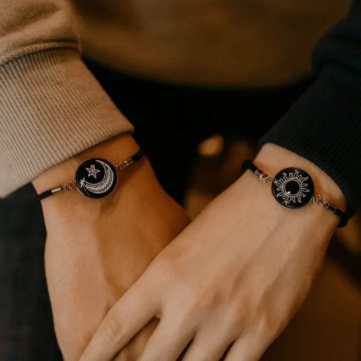 1%20pair%20Casual%20Accessory%20Sun%20Moon%20Pattern%20Couple%20Bracelet%20Luminous%20Punk%20Braided%20Bracelet%20Adjustable%20Rope%20Bracelet%20Couple%20Wear%20-%20Image%202