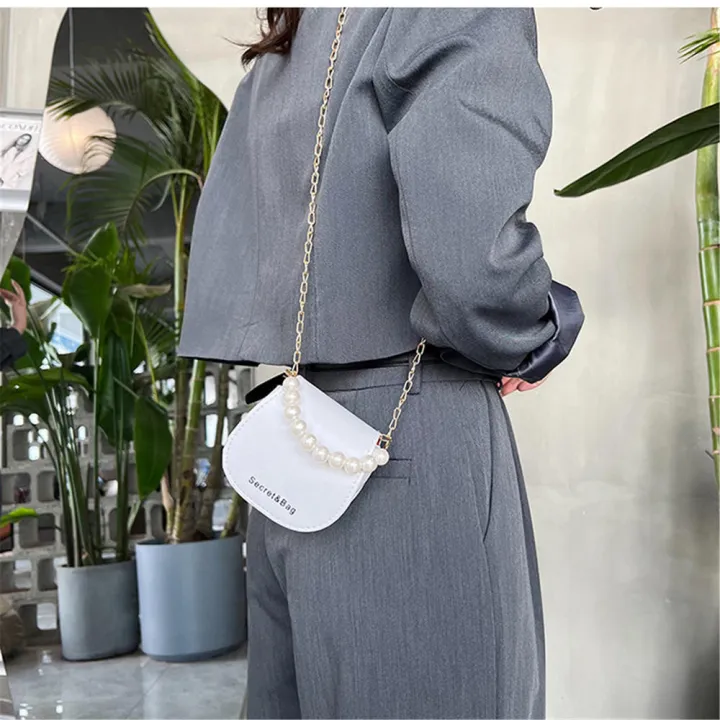 Small%20Square%20Bags.%20Girls'%20Bags.%20Elegant%20Bags.%20Shoulder%20Satchels.%20Handbag.%20Mini%20Bags.%20Ladies'%20Bags.%20-%20Image%207