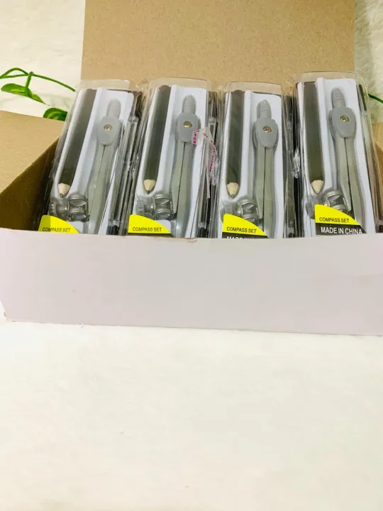 Compass%20Protractor%20Set%20%7C%20Kids%20Tools%20Drawing%20Compasses%20Math%20Compass%20-%20Image%202