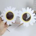 【HOT】 Sun Flower Daisy Shape Sunglasses Funny Glasses Party Gathering Picnic Photograph Sunglasses Party Decoration Props Supplie. 