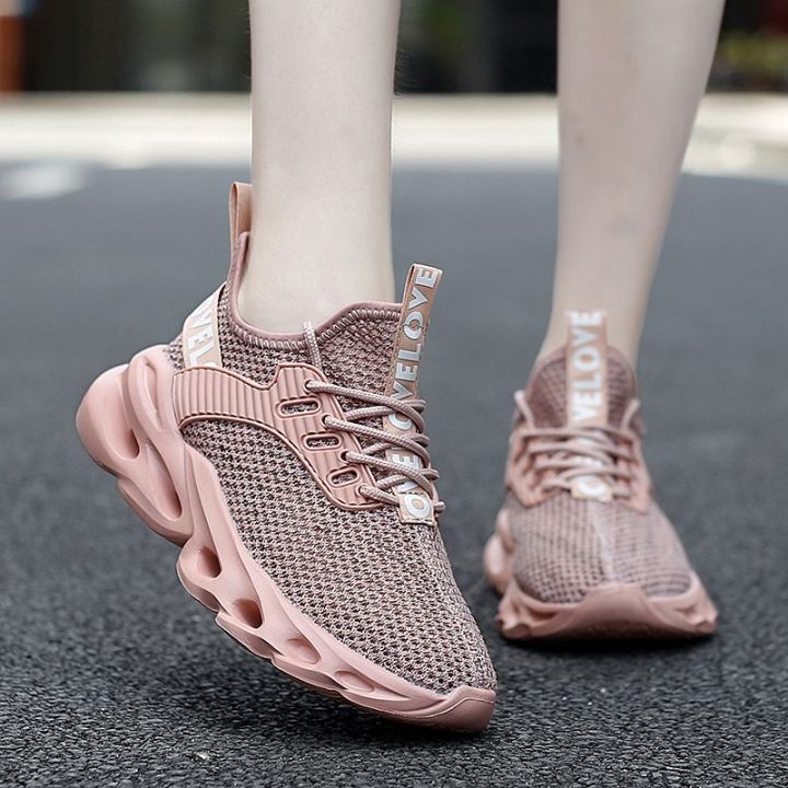 Summer%20New%20Sports%20Shoes%20Korean%20Style%20Hollow%20Breathable%20Mesh%20Harajuku%20Style%20for%20Children%20and%20StudentsinsPortable%20All-Match%20Running%20Shoes%20-%20Image%205