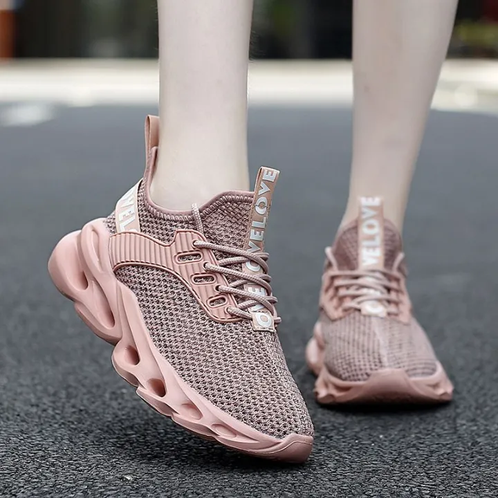 Summer%20New%20Sports%20Shoes%20Korean%20Style%20Hollow%20Breathable%20Mesh%20Harajuku%20Style%20for%20Children%20and%20StudentsinsPortable%20All-Match%20Running%20Shoes%20-%20Image%207