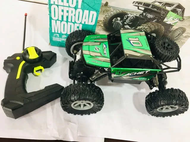 4%20Wheel%20Large%20Size%20Monster%20Jeep%2027MHz%20Remote%20Control%20Rechargeable%20Off%20Road%20Metal%20Body%20High%20Speed%20Climbing%20Rally%20Jeep%20Truck%202.4%20GHz%20Version%20High%20Quality%20Cross%20Country%20Car%20-%20Image%208