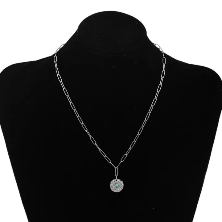 XL%20European%20And%20American%20Popular%20316L%20Turquoise%20Necklace%20Design%20Retro%20Chain%20Simple%20Stainless%20Steel%20Clavicle%20Chain%20Necklace%20-%20Image%204