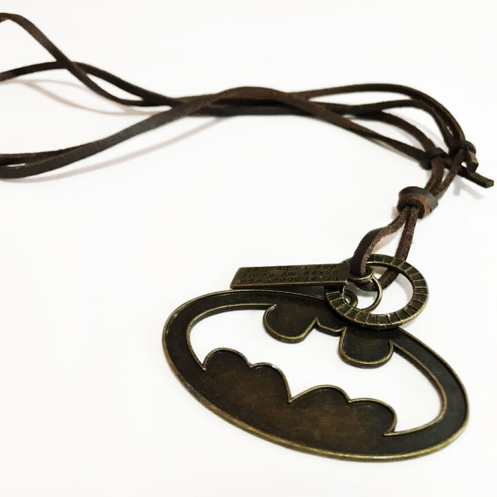 Men's%20Batman%20Logo,%20Superman%20Logo%20Pendant%20%20Leather%20Necklace/%20Fashion%20Pendant%20Chain%20/%20Fashion%20Pendant%20with%20Leather%20Chain%20/Fashion%20Necklace%20Leather%20Chain%20with%20Batman%20Logo,%20Superman%20%20%20Logo%20Pendant%20for%20Men%20-%20Image%204