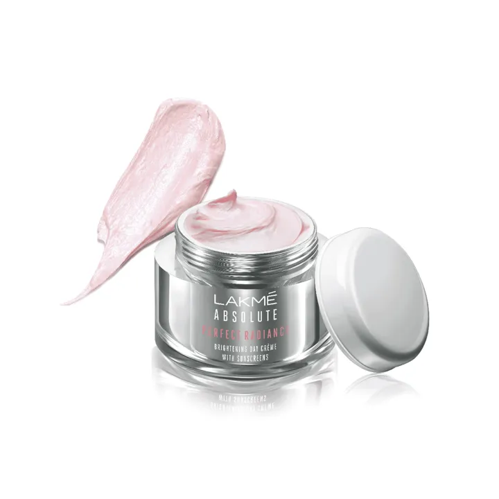 Lakm%C3%A9%20Absolute%20Perfect%20Radiance%20Day%20Cream%2050G%20+%20Free%20Jade%20Roller%20-%20Image%206