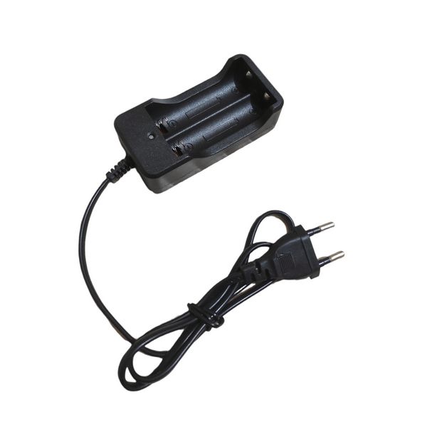 18650%20Li-On%204.2V%20Universal%20Dual%20Battery%20Charger%20-%20Image%203