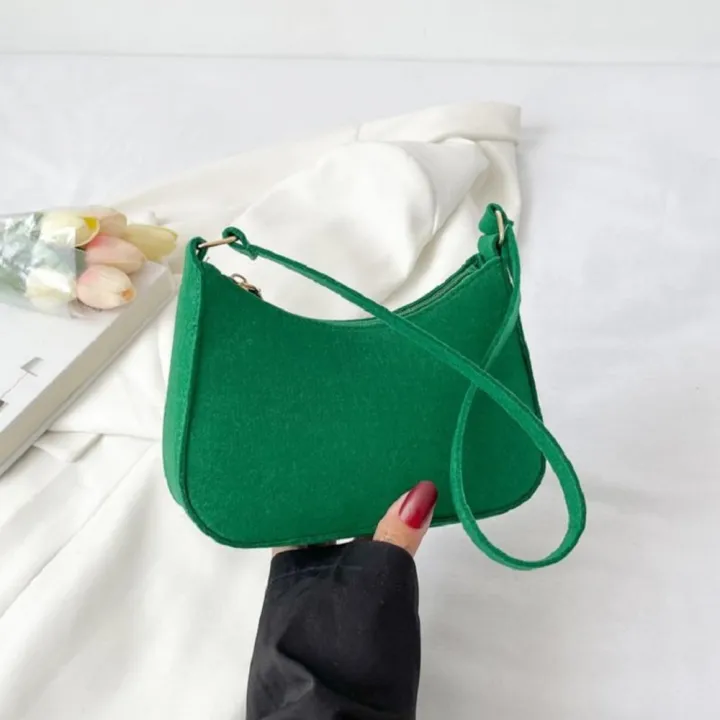 Advanced%20texture%20Felt%20handbags%20Chic%20material%20Unique%20shape%20Women's%20fashion%20Stylish%20color%20New%20design%20Luxury%20shoulder%20bag%20-%20Image%205