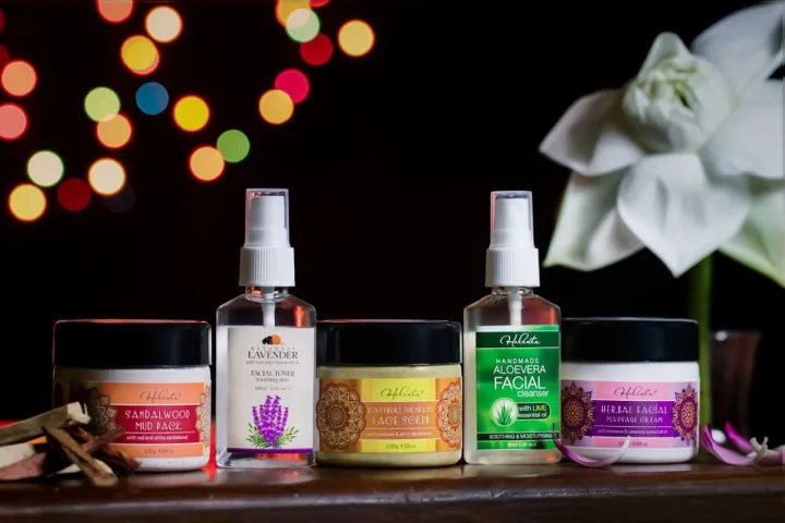 Helinta Facial Kit For Dry Skin
