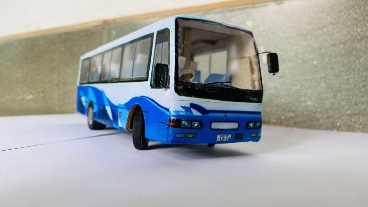 Hand%20Made%20Fuso%20Model%20Bus%20-%20Image%207