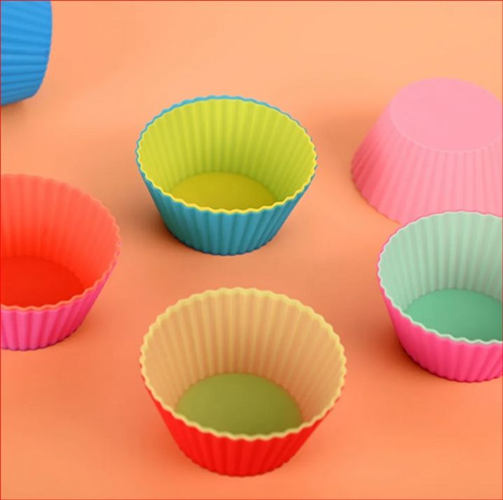 Silicone%20Cup%20cake%20Mold%20Reusable%20%E2%80%93%2024%20pcs%20-%20Image%207