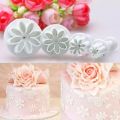 3pcs/set Gerbera Daisy Flower Petal Cake Mold Plunger Fondant Cookie Cutters Baking DIY Cake Decorating Tools For Christmas A111. 