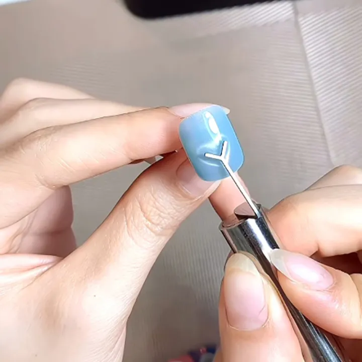 Cat%20Eye%20Nail%20Magnet%20Set%20Nail%20Art%20Cat%20Eye%203D%20Heart%20Shaped%20Magnet%20for%20Creating%20Heart%20Shapes%20on%20Nails%20Nail%20Art%20Accessories%20Tools%20-%20Image%204