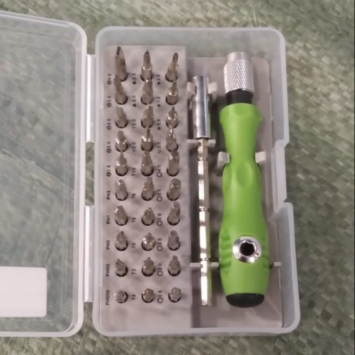 30 Pcs Precision Screwdriver Set