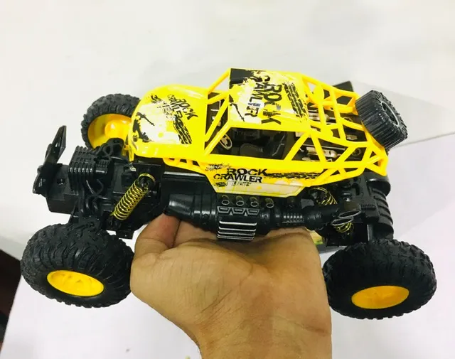 2WD%20Off%20Road%20Rechargeable%20Rock%20Crawler%20Car%20Truck%20Buggy%20Jeep%20Rock%20Climber%2027Mhz%201:18%20Scale%20Luxury%20Design%20High%20Qualityt%20Full%20Function%20-%20Image%203