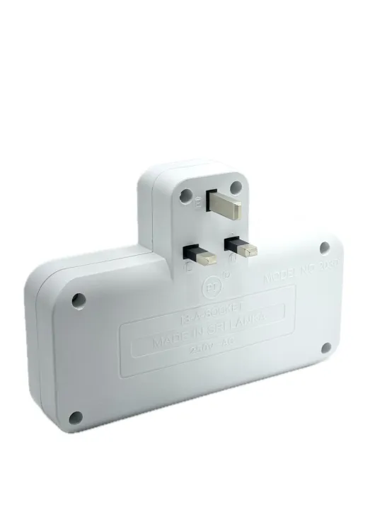 Multi%20plug%20wall%20Socket%20adapter%20-%2013A%20Square%20Pin%20Multi%20Socket%203%20way%20Universal%20type%20outlet%20-%20%20Travel%20adapter%20-%20Image%207