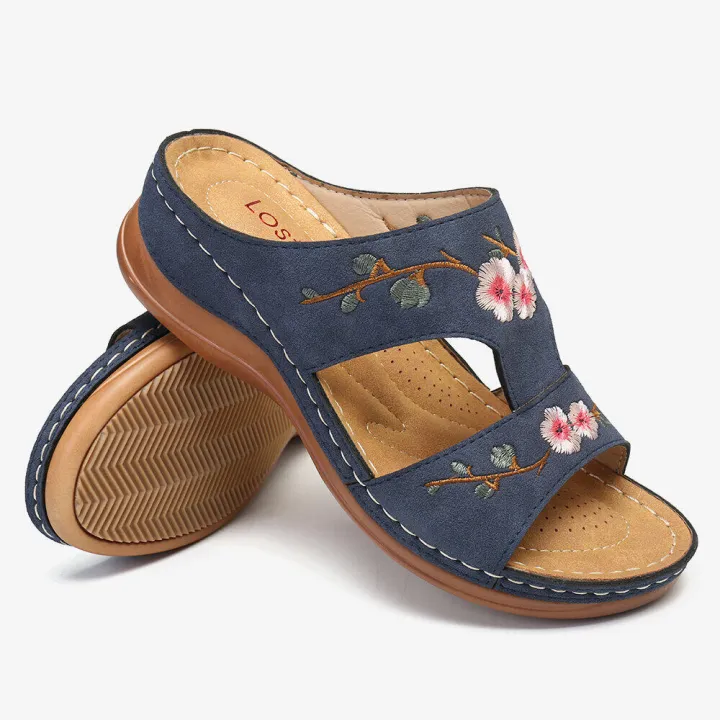 【ZOSR】🌼Women Wedge Sandal Embroidered Open Toe Sandals Vintage Platform Non-slip Slipper beautiful women's slippers