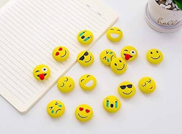Cute%20Smiley%20Emoji%20Design%20Non-Toxic%20Rubber%20Pencil%20Erasers%20for%20Kids,%20Birthday%20Party%20&%20Return%20Gift,%20(Set%20of%204,%20Multi%20Style)%20-%20Image%207