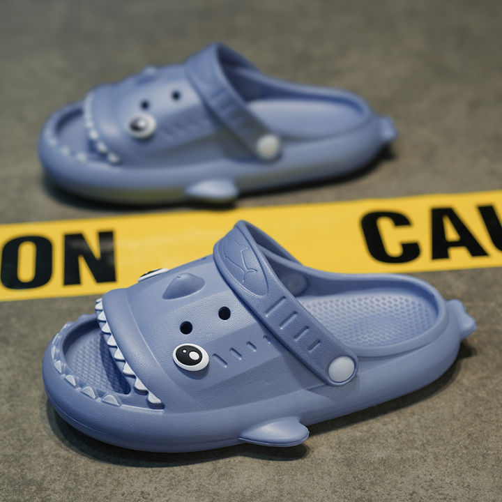 Upgrade Summer Children Slippers Thick Sole Eva Shark Slippers Non-Slip Soft Bottom Baby Sandal Kids Shark Slides Home Shoes