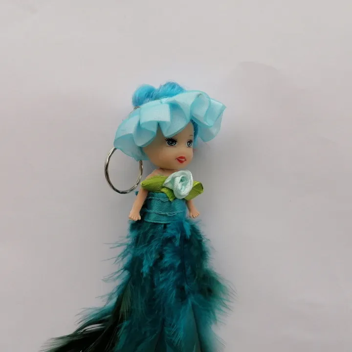 Feather%20Doll%20key%20Chain%202%20-%20Image%202