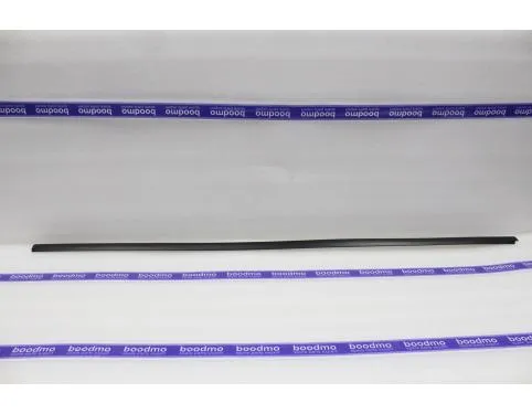 Suzuki%20Maruti%20Zen%20Roof%20Beading%20(2%20pcs)%20-%20Image%202