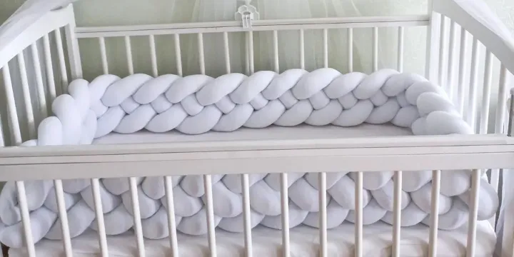 Braided%20Bumper%204%20strands%204%20sided%20baby%20cot%20bumper%20-%20Image%202