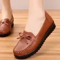 【ZOSR】Korea Fashion Flat women shoes Casual Work Shoes Non-slip Comfortable Shallow Mouth Leather Shoes. 