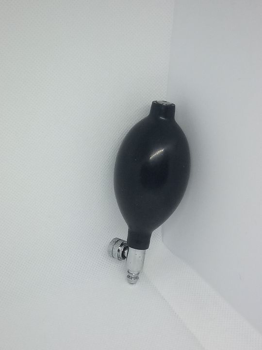 Sphygmomanometer%20Bulb%20with%20Valve%20-%20Image%204