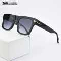 Tom Ford Squared Sunglasses For Men & Women Vintage High Quality Brand Designer Fashion Sunglasses. 